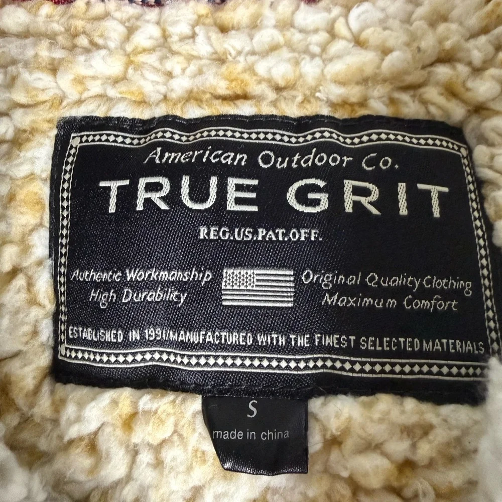 True Grit Men's Yellow Zip-Up‎ Sherpa Sweater
